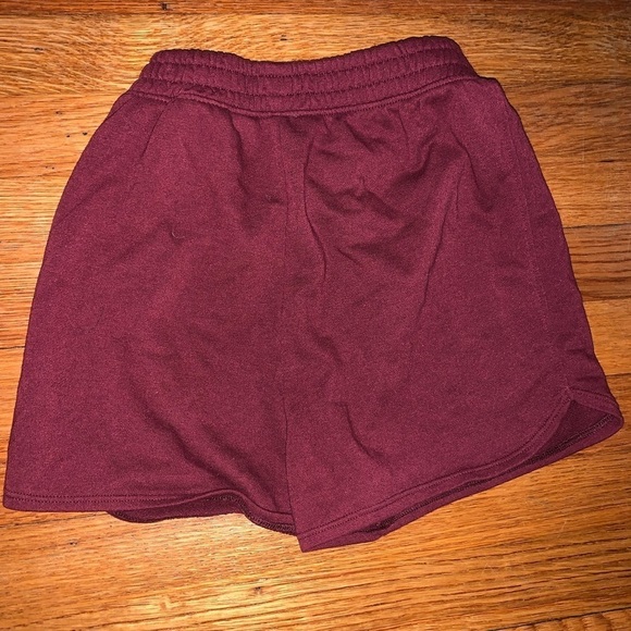 Kids Harry Potter sweat shorts size 14 burgundy H&M X WB hogwarts unisex girls - Picture 4 of 6
